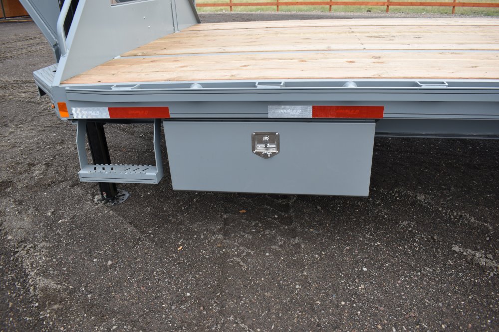 Double A 102"X32' 30K deck over gooseneck trailer, hydraulic jacks, LED work lights