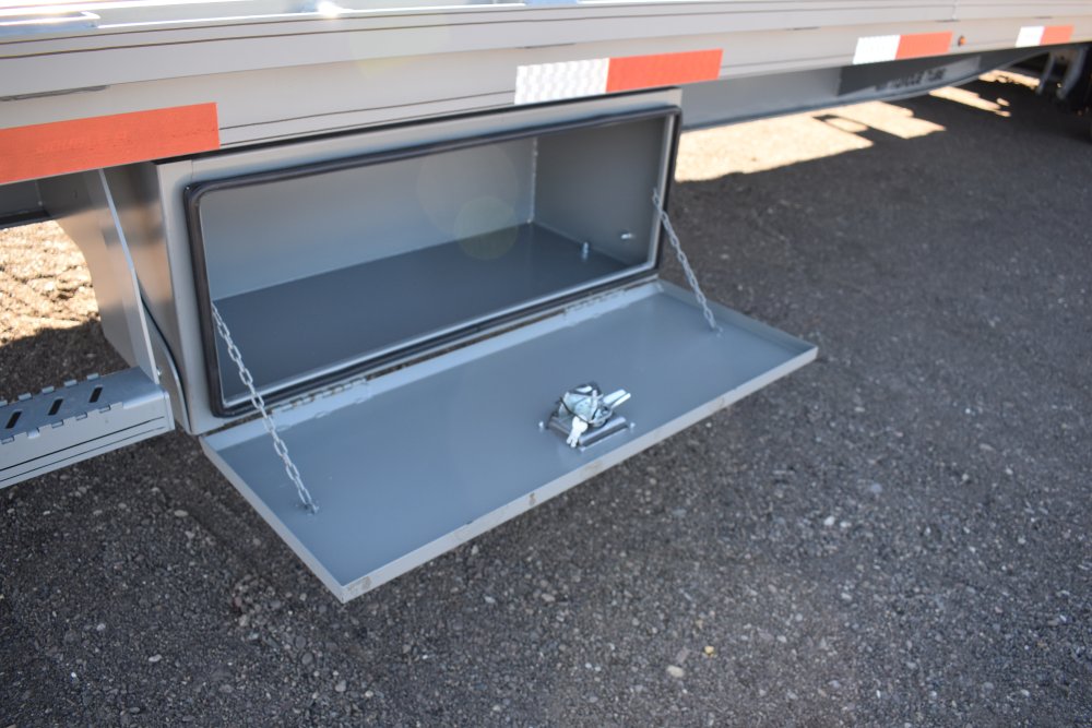 Double A 102"X32' 30K deck over gooseneck trailer, hydraulic jacks, LED work lights