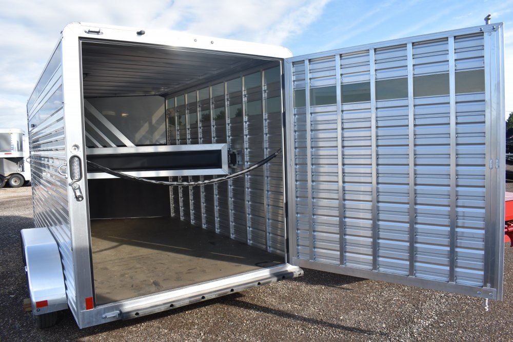 Frontier COLT3HLSLITEWD 7K, 6'8"wide 7' Tall 3 horse slant load horse trailer, tack room w/ swing ou