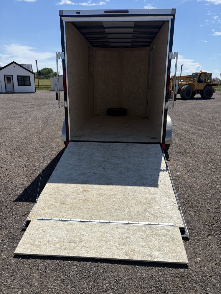 Haulmark 6'X12' 7K cargo trailer, ST205/75R15 Radial tires, spare tire, LED lights