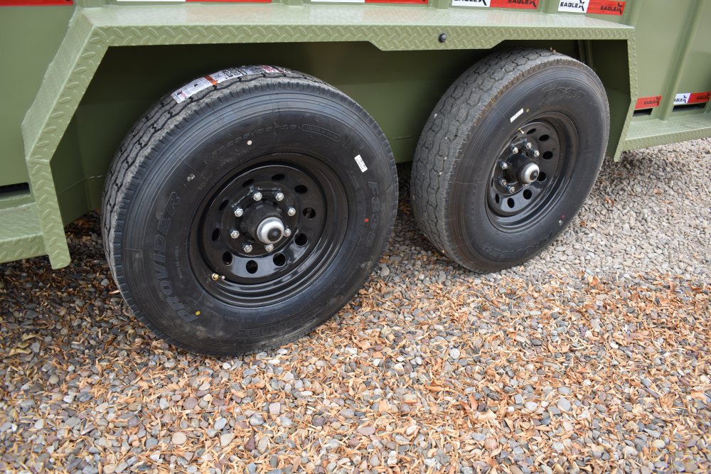 Eagle X - 7'X20' 14K Gooseneck livestock trailer, Steel punched hole sides