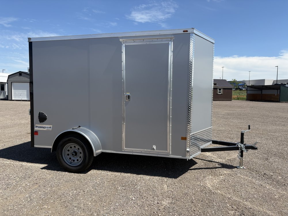Haulmark 6'X10' 3.5K cargo trailer, ST205/75R15 Radial tires, spare tire