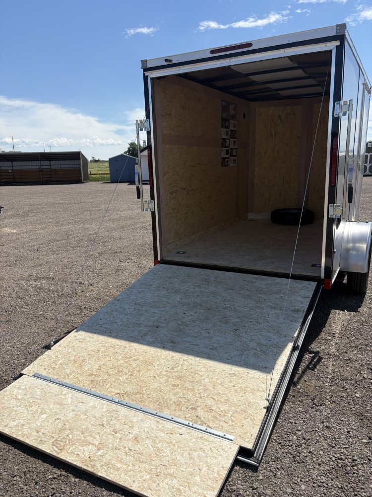 Haulmark 6'X10' 3.5K cargo trailer, ST205/75R15 Radial tires, spare tire