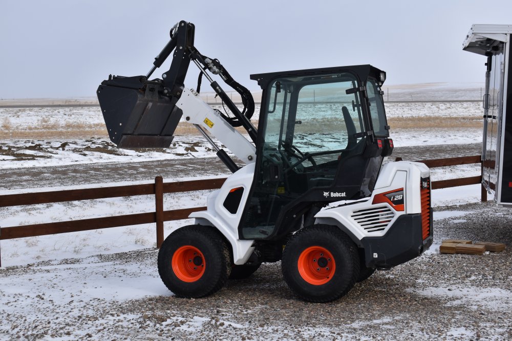 Bobcat L28 mini loader 2023 model year