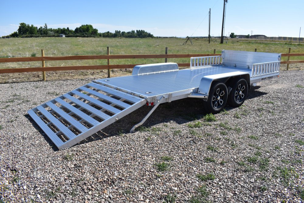 Bear Track 81"X16' 7K alum utility trailer, torsion axles, extruded alum deck, straight HD gate,