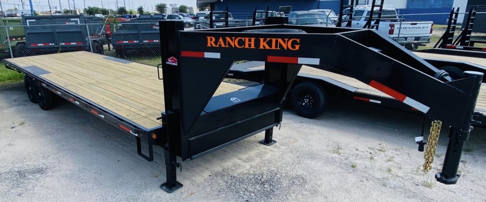 102"x25' Ranch King Gooseneck