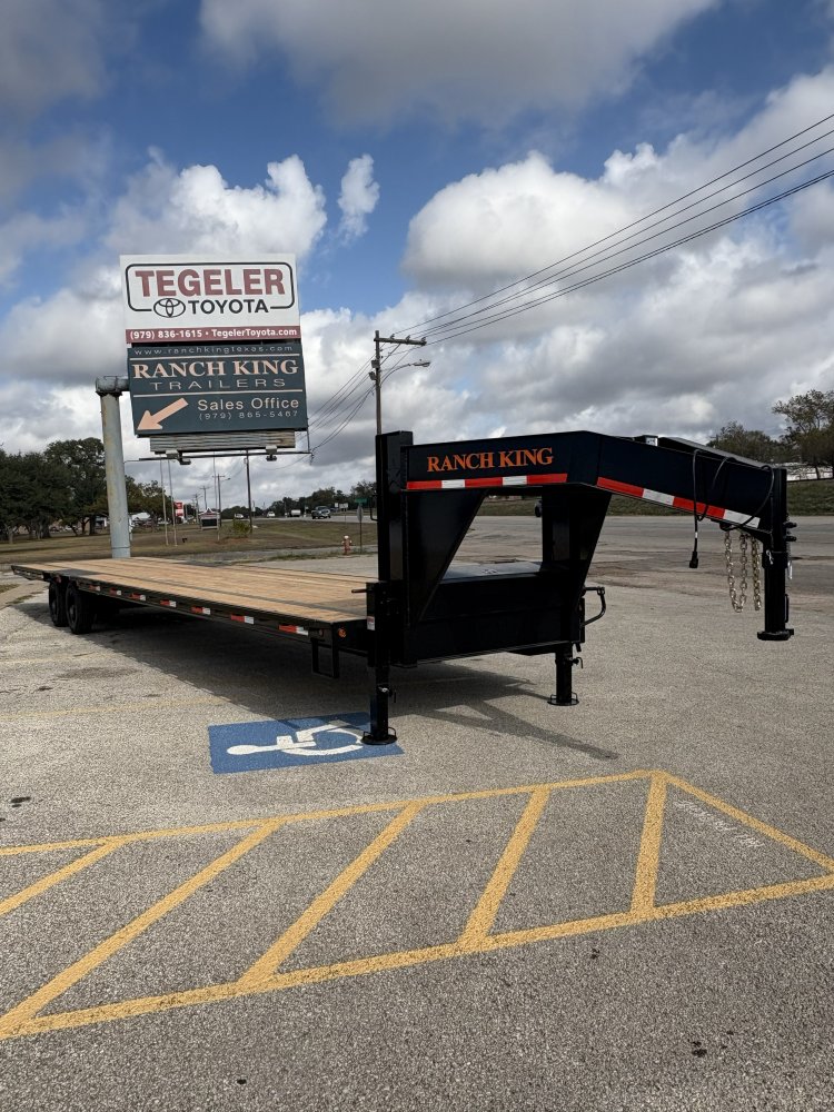 102"x40' Ranch King Gooseneck