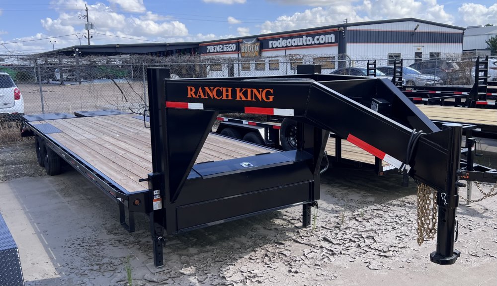 102"x28' Ranch King Gooseneck