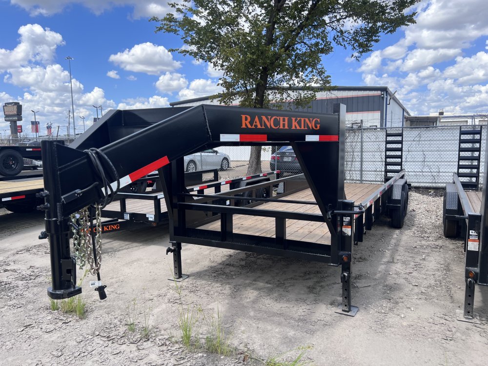 82"x24' Ranch King Gooseneck
