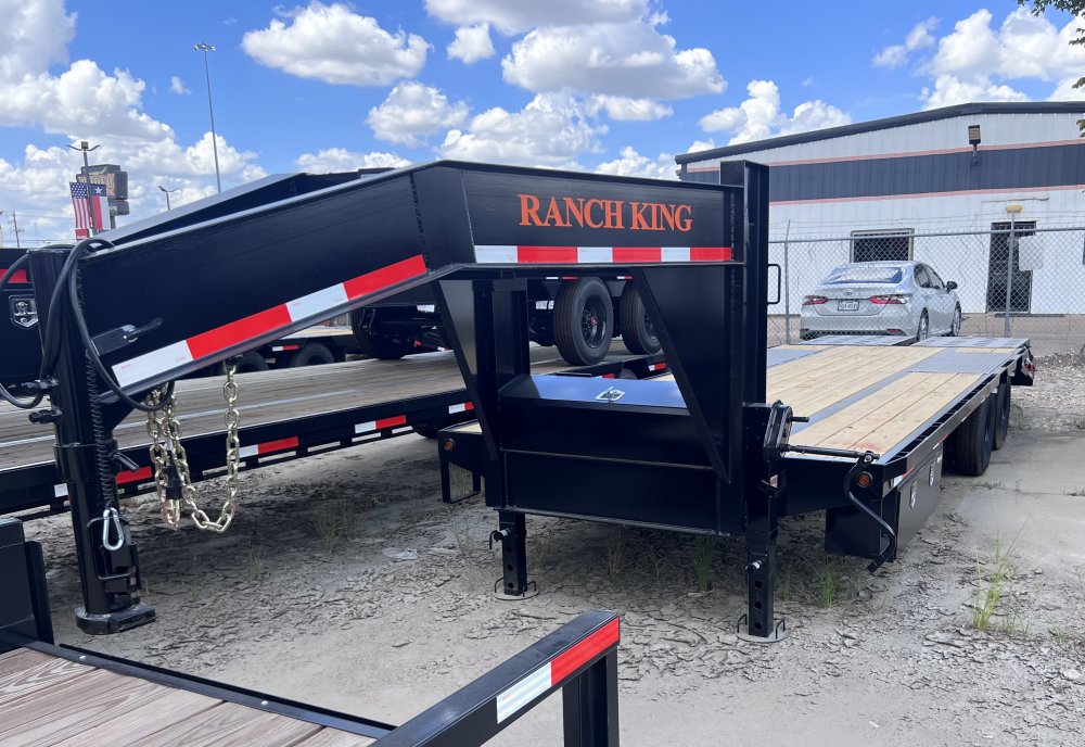 102"x25' Ranch King Gooseneck