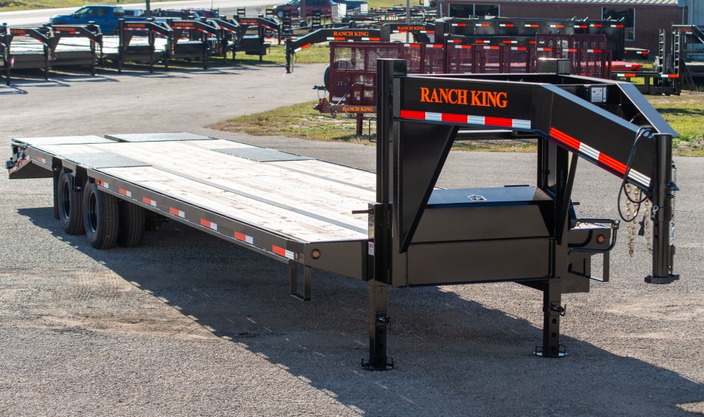 102"x40' Ranch King Gooseneck