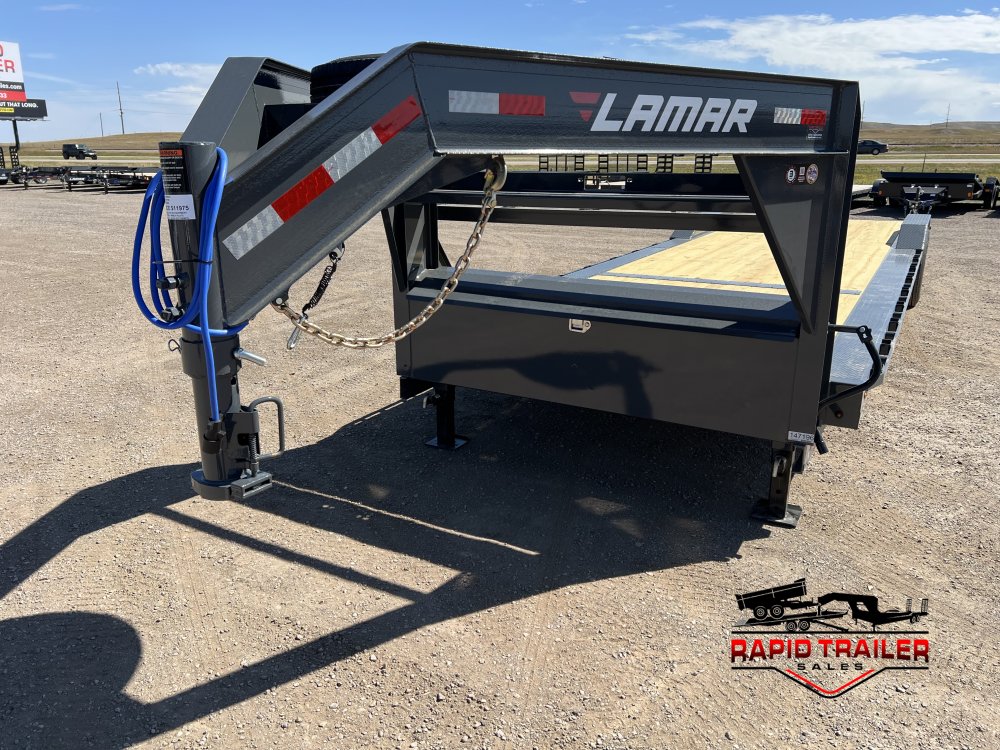 102"x32' Lamar Trailers Equipment
