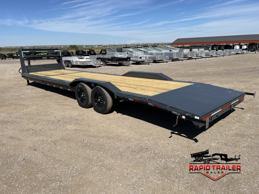 102"x32' Lamar Trailers Equipment