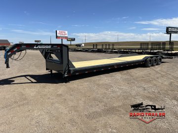 102"x40' Lamar Trailers Equipment