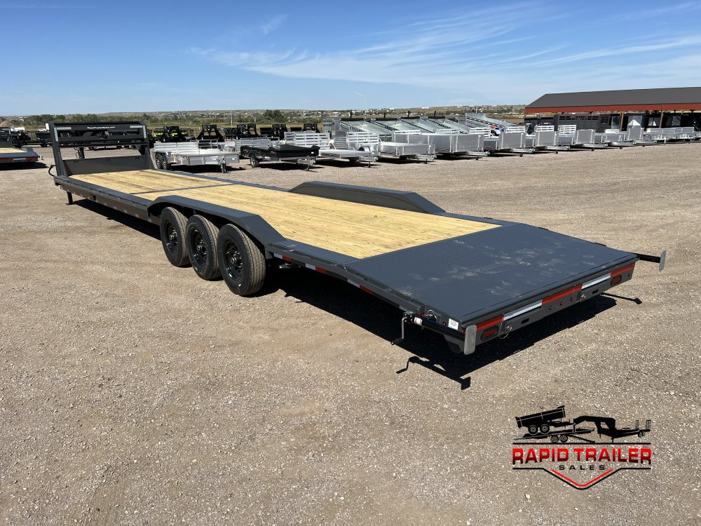 102"x40' Lamar Trailers Equipment
