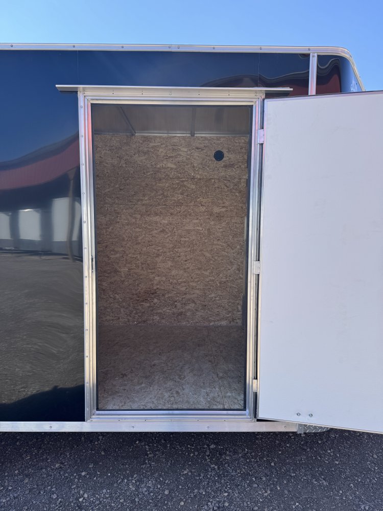 6'x12' R & M Mfg. Inc Enclosed Cargo