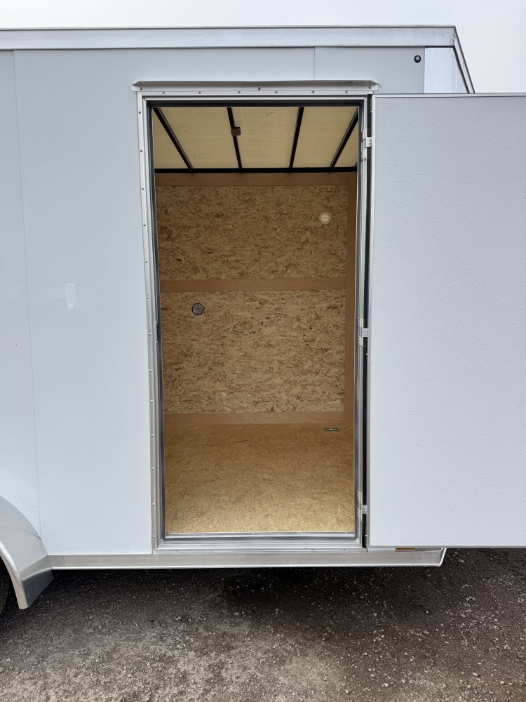 7'x14' Cross Enclosed Cargo