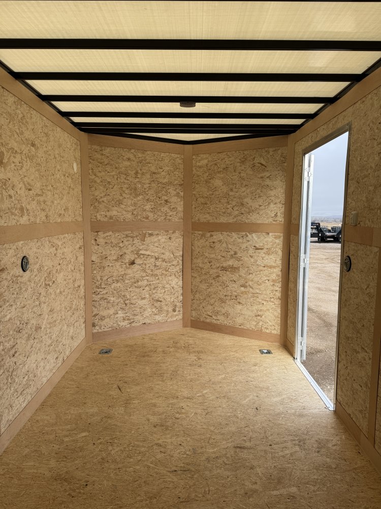 7'x14' Cross Enclosed Cargo