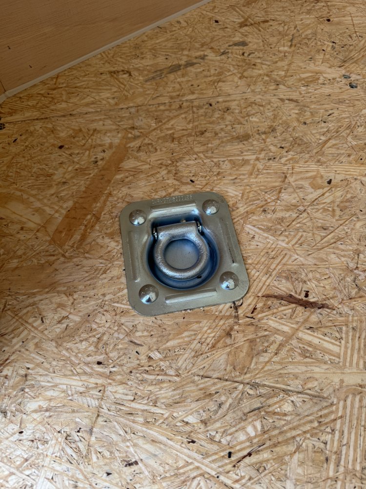 7'x16' Cross Enclosed Cargo