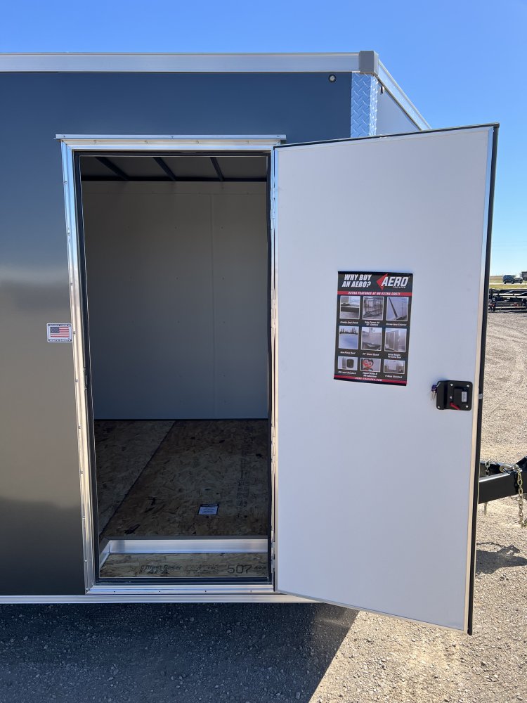 8' 6"x20' AERO Enclosed Cargo