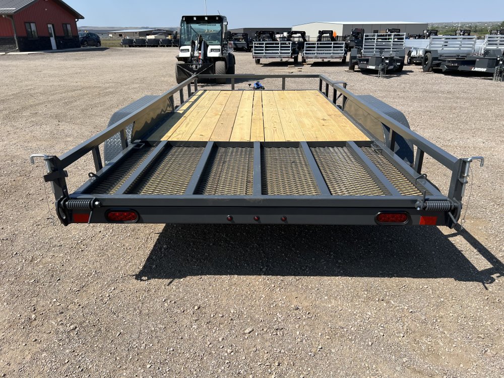 83"x16' Lamar Utility