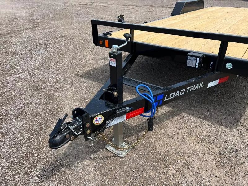 x Load Trail Equipment