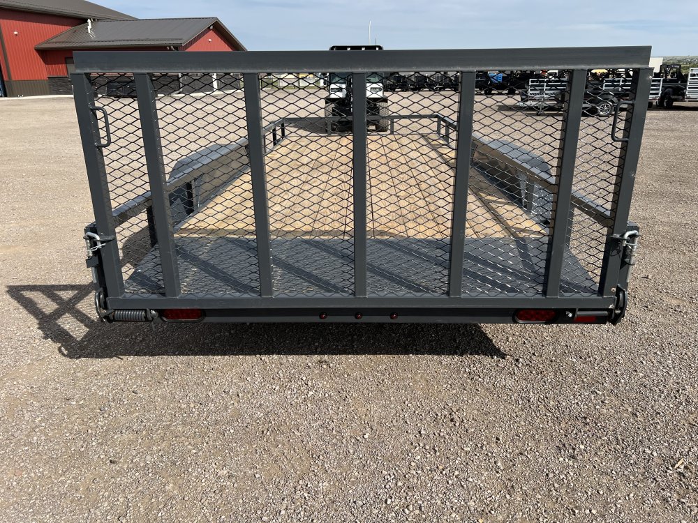 83"x18' Lamar Utility