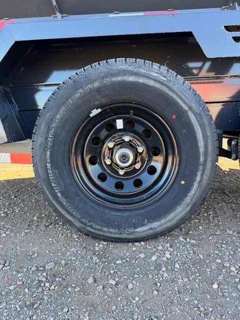 x Lamar Trailers Dump