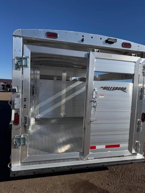 x Hillsboro Industries Livestock
