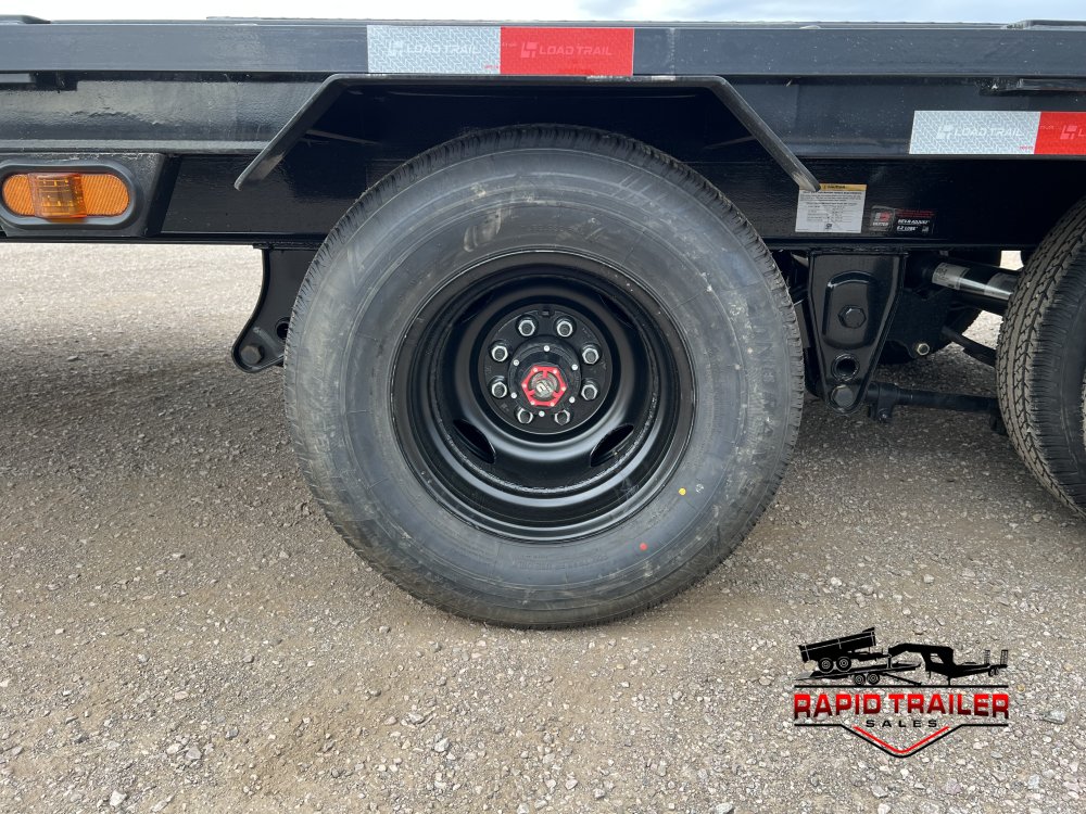 102"x32' Load Trail Equipment