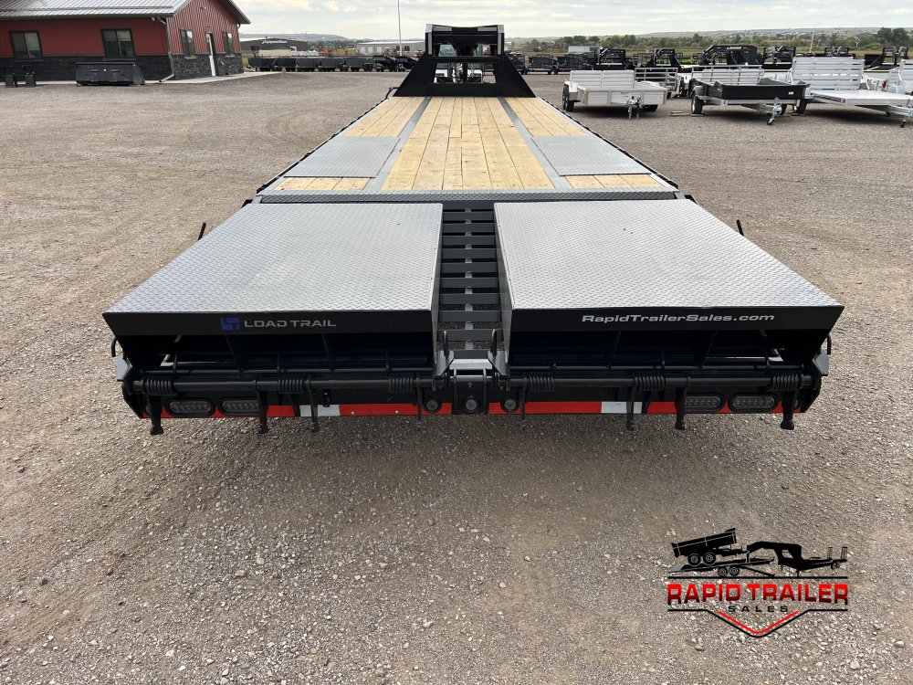 102"x32' Load Trail Equipment