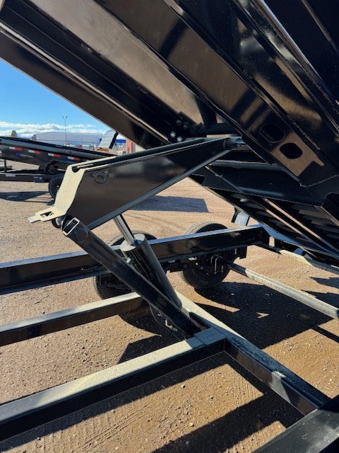 83"x14' Load Trail Dump