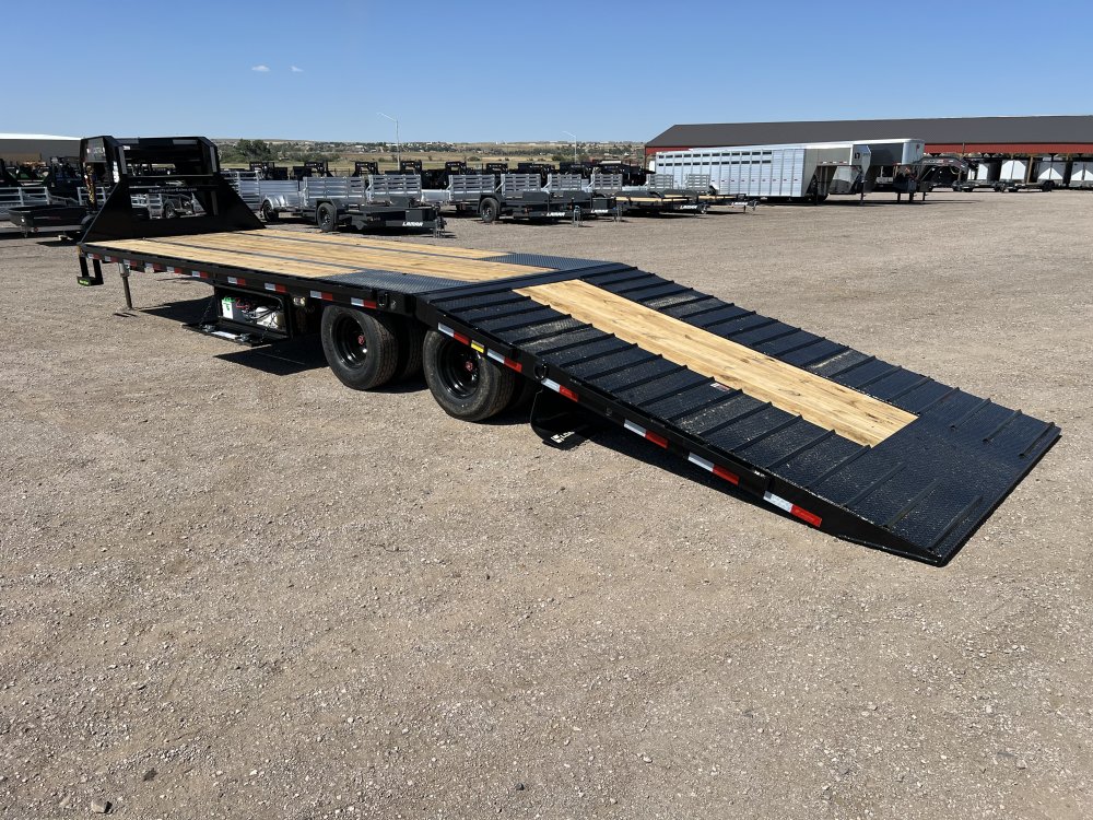 102"x32' Load Trail Equipment