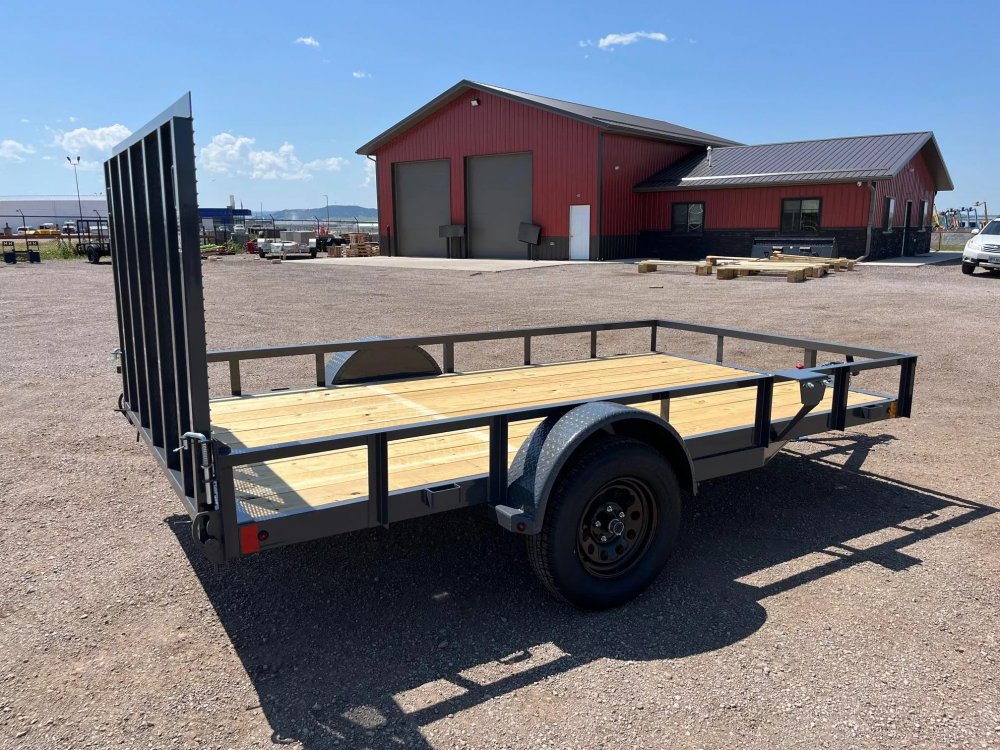 x Lamar Trailers Utility