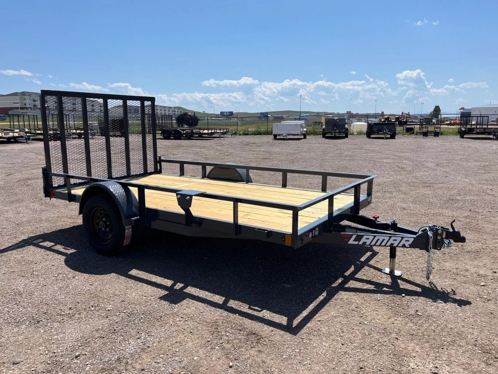 x Lamar Trailers Utility