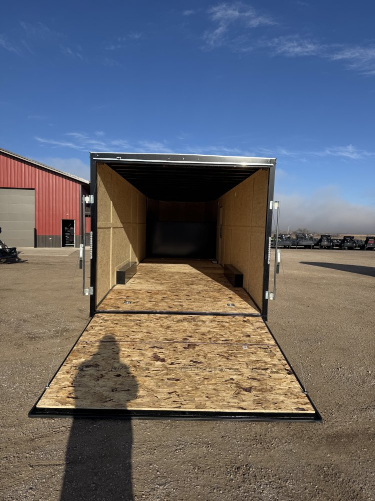 8.5'x32' AERO Enclosed Cargo