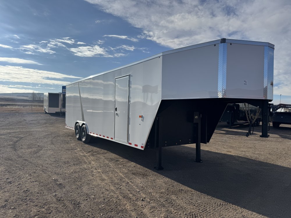 8.5'x32' AERO Enclosed Cargo