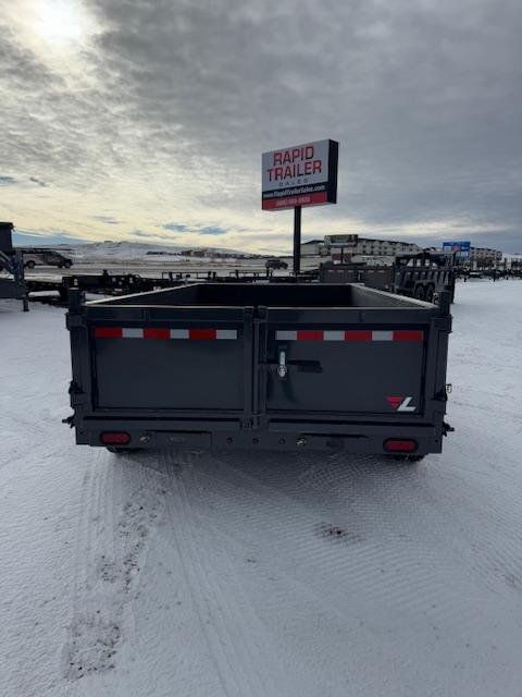 x Lamar Trailers Dump