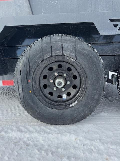 x Lamar Trailers Dump