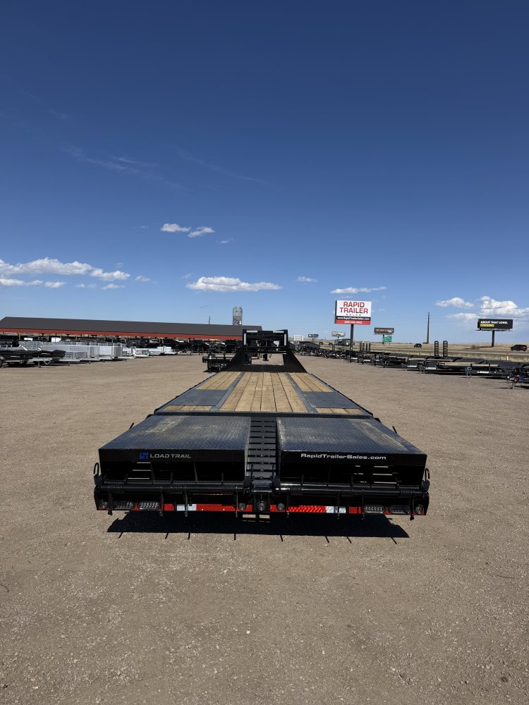 102"x32' Load Trail Equipment