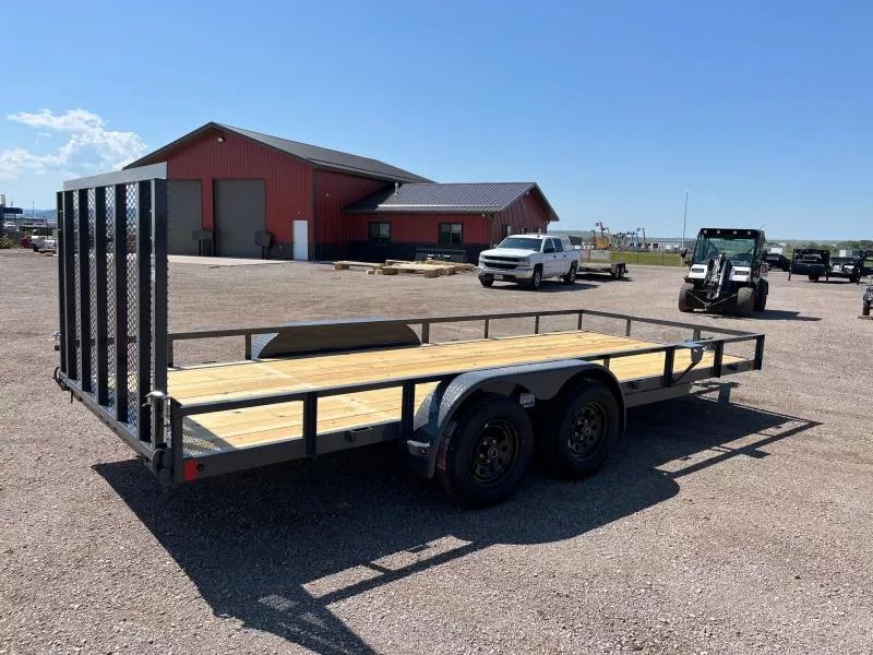 x Lamar Trailers Utility