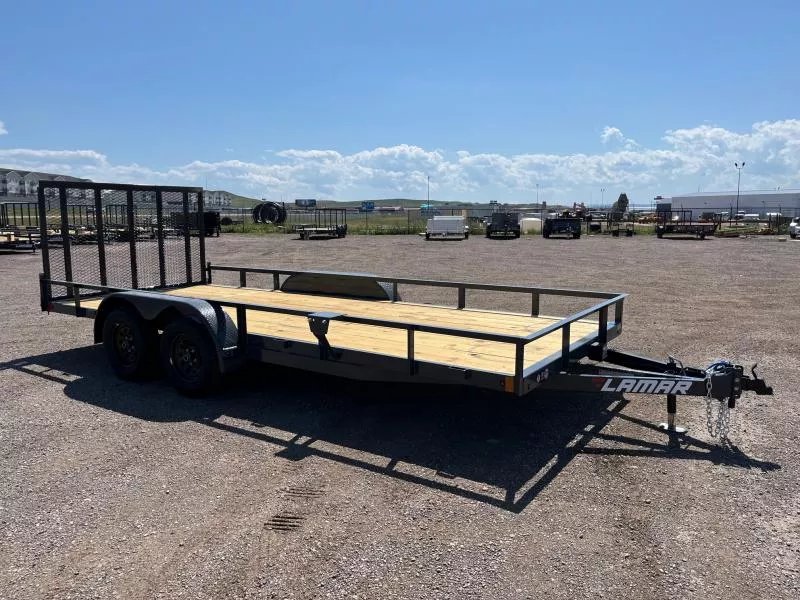 x Lamar Trailers Utility