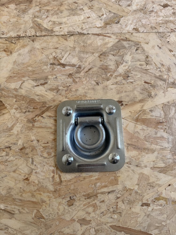 8.5'x24' Cross Enclosed Cargo