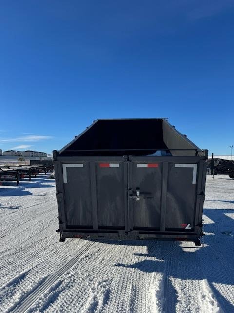 x Lamar Trailers Dump