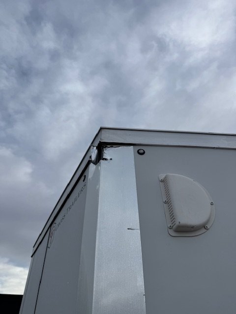 8.5'x20' Cross Enclosed Cargo