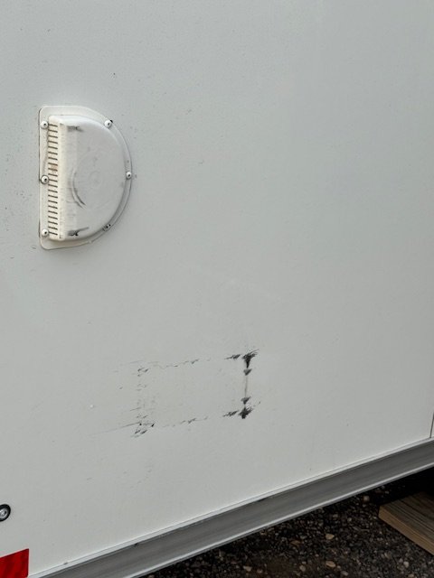 8.5'x20' Cross Enclosed Cargo