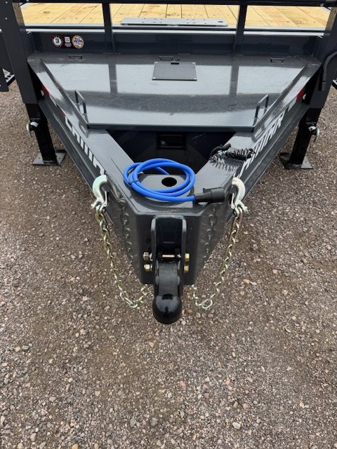 102"x26' Lamar Equipment