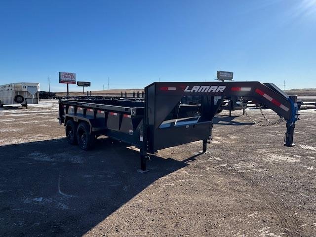 x Lamar Trailers Dump