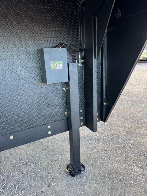 8.5'x32' AERO Enclosed Cargo