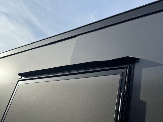 8.5'x24' Cross Enclosed Cargo